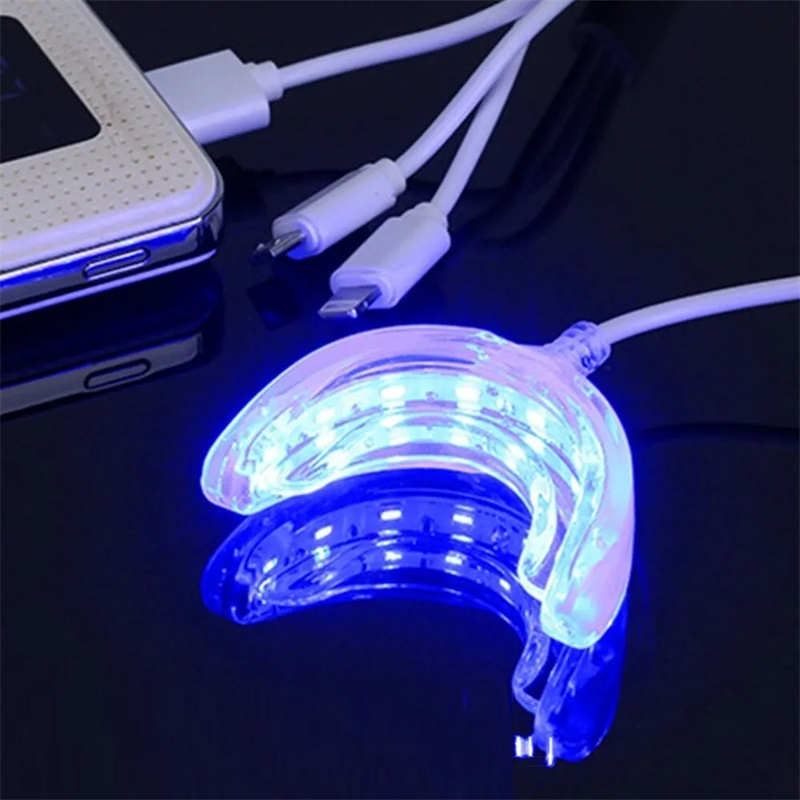Teeth Whitening Accelerator Sm - огляд і ціна Teeth Whitening Blue Light